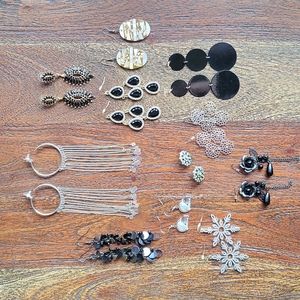 Lot of earrings